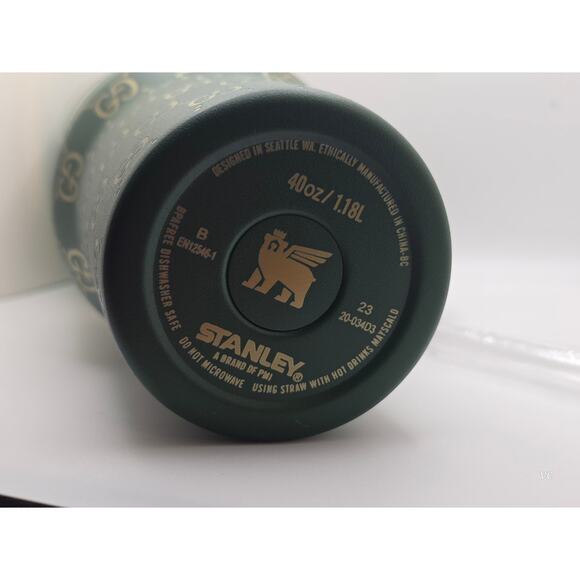 Gucci x Stanley 40oz Tumbler Green/Gold Limited Edition w/ Straw - Picture 4 of 5